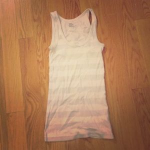White beach tank